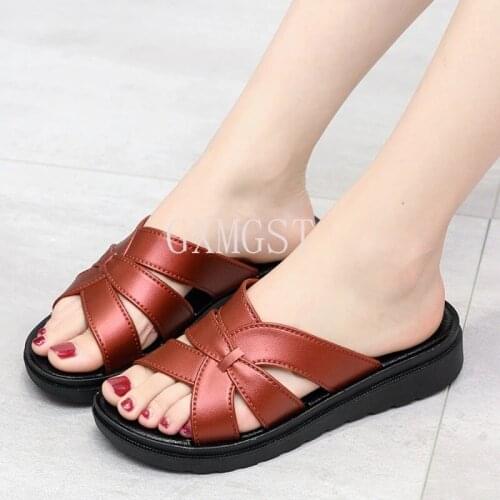 Summer plastic women slippers outdoor wear wedges soft bottom non-slip seaside women sandals and slippers
