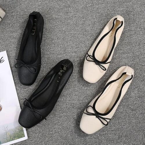 Flat Heel Shoes Female Flats Ballet Dancing Shoes Foldable Sole Solid Color Women Spring Summer Shoes Bowtie Large Size 42 43 41