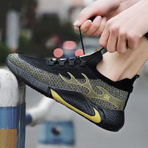 Men Casual Sport Shoes Fashion Men Running Shoes Fly Weave Air Mesh Sneakers Black Non Slip Footwear Breathable Jogging Shoe