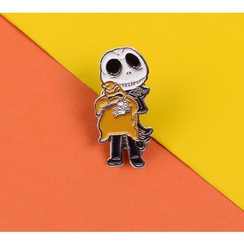 Punk Christmas Jack Skellington Skull Brooch Halloween Gothic Movies Pins Jewelry Brooches Distinctive Kids Gifts Pendenties