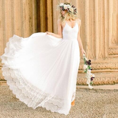 Summer Boho Beach 2021 Lace Bridal Wedding Dresses Ivory Sleeveless V Neckline with Straps Wedding Gowns for Bride Back Out