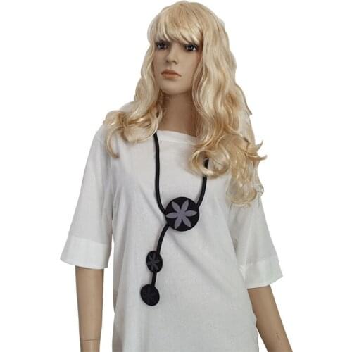 YD&YDBZ Flower Shape Leather Pendant Necklace For Women Vintage Rubber Material Short Drop Choker Night Party Accessories Gift