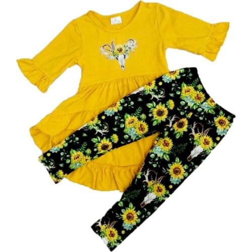 Wholesale/retail baby girls cow outfits yellow top+sunflower pants 2 pcs sets kids boutique childrens clothing suit gxj