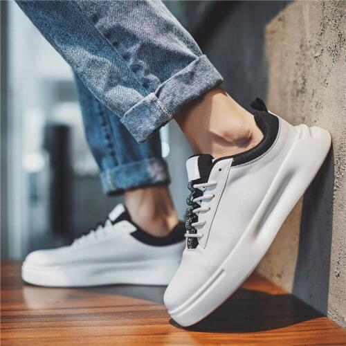 2020 Autumn Mens Casual Shoes Popular Joker simple Light Lace-up Leisure shoes Platform Training Flats Shoes
