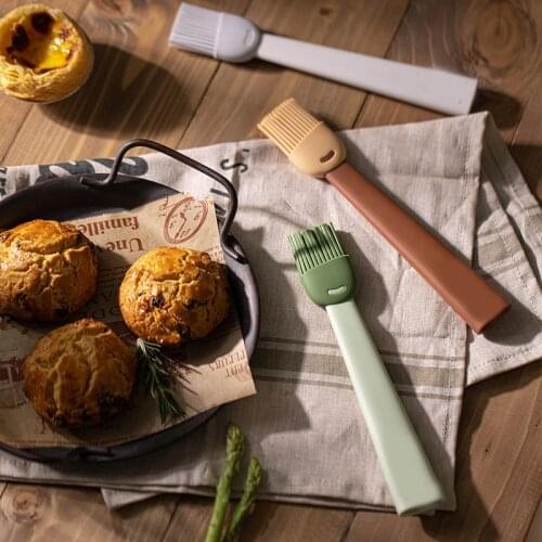 Silicone BBQ Brush with Stainless Steel Handle Heatproof Pastrys Barbecue Flavor Brush GQ