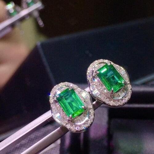 H621 Fine Jewelry Pure 18 K Gold Jewelry AU750 100% Natural Emerald Gemstone 1.79ct Females Stud Earrings for Women