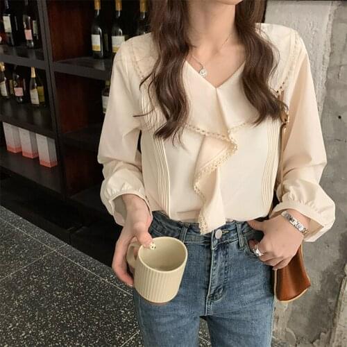 Autumn French V-neck shirt ruffle stitching long-sleeved bottoming shirt simple and fashionable blouse