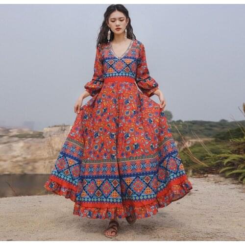 Muslim Arabian Oman Clothing V-Neck Bohemian Beach Long Dress Chic Floral Embroidered Puff Sleeve Slim Waist Maxi A Line Dresses