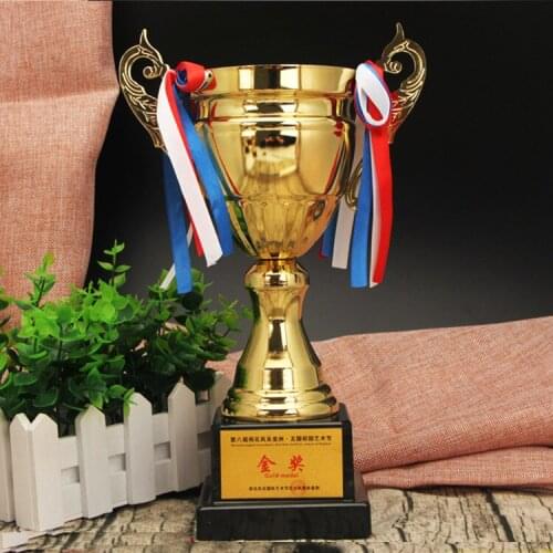 Custom basketball trophy hot sale Football trophy wholesale High quality metal alloy trophy medal sports trophies