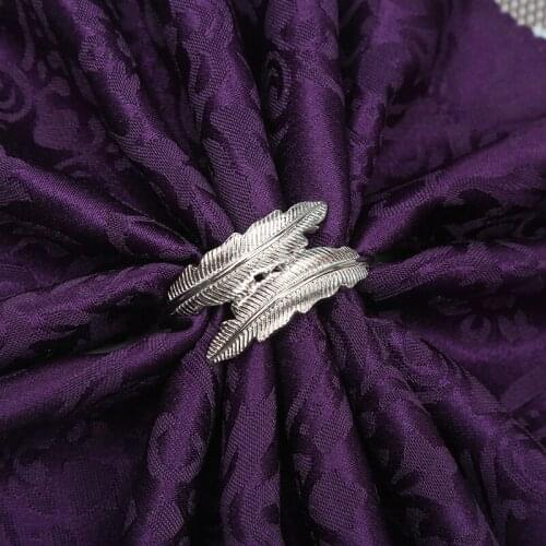 6pcs Creative alloy silver feather napkin buckle new western restaurant napkin ring plating towel buckle hotel table decora