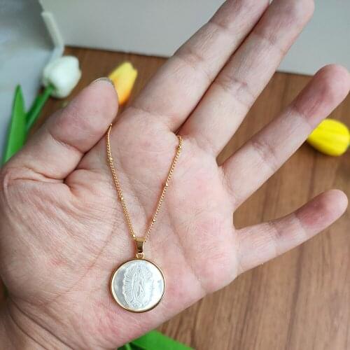 High QualityNatural Sacred Heart & Grace Mother Pearl Necklace Guadalupe & Cross Mother of Pearl Necklace for Gift