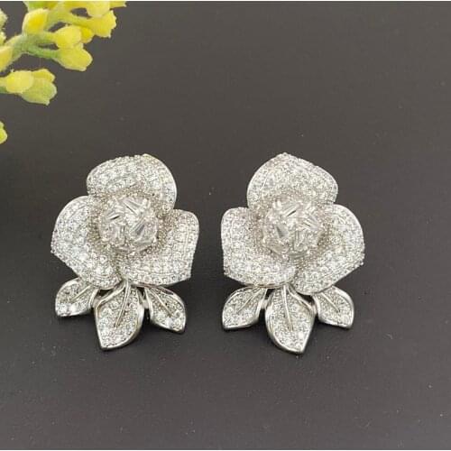 Lanyika Fashion Jewelry Romantic Blooming Plum Blossom Micro Plated Earrings For Women Wedding Banquet Daily Popular Best Gifts