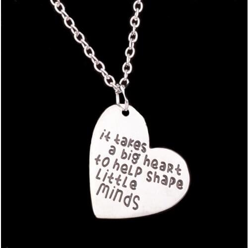 Bespmosp 24PCS/Lot Wholesale"It Take A Big Heart To Help Shape Little Mind"Jewelry Heart Teachers Day Gift Dog Pet Tag Charm