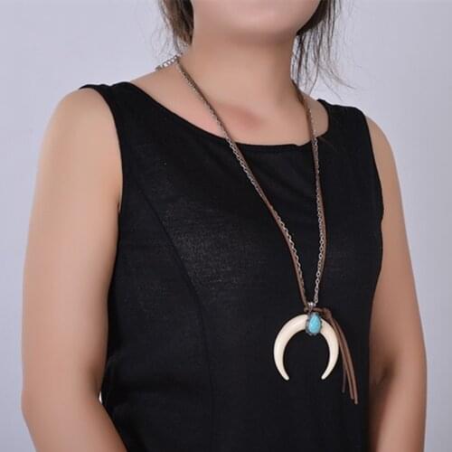 New Women Long Horn necklace Vintage Boho necklaceJewelry chevron crescent real stone pendant Necklace & Suede fringed tassel