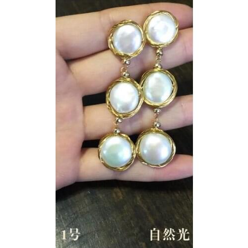 Gorgeous 11-13mm south sea white pearl earring 18K