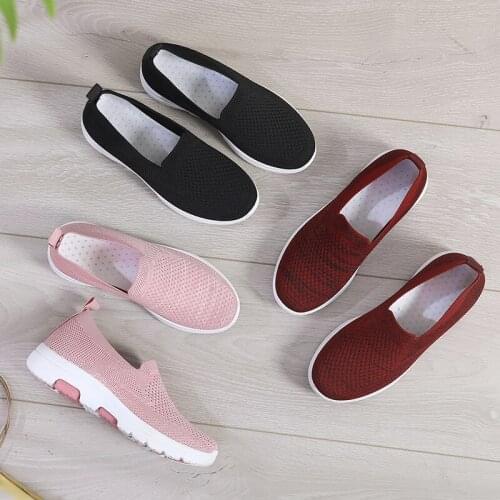 Slip-on Mesh Casual Shoes Womens Sports Shoes Walking Thick-soled Sports Shoes Solid Color Womens Flat Shoes 2021 Summer