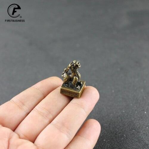 Copper Dragon Engraved Seal Sculpture Desk Ornaments Vintage Brass Animal Miniatures Figurines Decorations Home Decor Gift