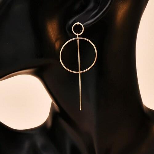 New Earrings Fashion Jewelry Elegant Geometric Round Circle Hoop Earrings Double Hollow Circle Brincos Stud Earrings For Women