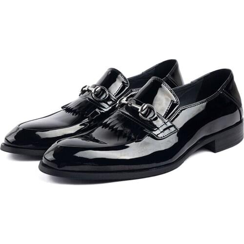 European style fringed mens shoes, cow patent leather single shoes with feet, shiny leather comfortable, wedding wear
