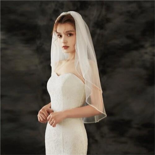 2021 Short Wedding Veil Handmade Crystal 2layer Bridal Veil with Comb Wedding Accessory Eropea Y Americana Velo De Diamante