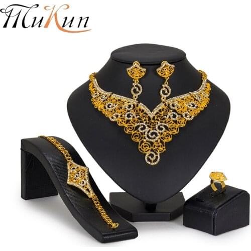 MUKUN 2018 Exquisite African Beads Jewelry Set brand Design Luxury Gold color Big Nigerian Wedding Dubai Jewelry Set Wholesale
