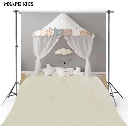 Photo studio childrens photography cartoon comics European and American style childrens newborn birthday theme cartoon indoor