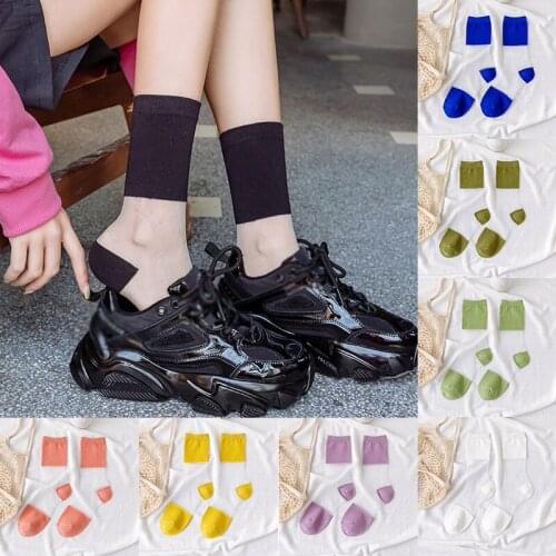 Summer Fashion Women Ultrathin Transparent Socks Glitter Crystal Glass Silk Socks Beautiful Lace Shiny Elastic Short Socks Meias