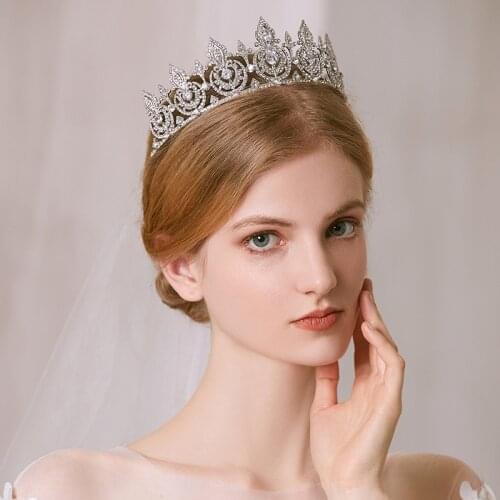 Wedding Crown Woman Bridal Crystal Tiaras Baroque Rhinestones Hair Jewelry Bride Headpiece Wedding Hair Accessories Party Crowns