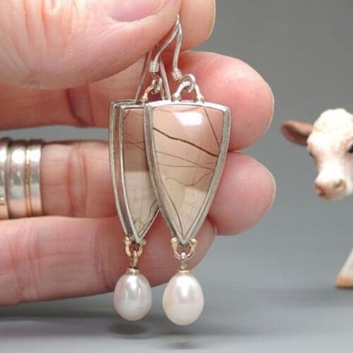 Beige Opal Dangle Pendant Earrings for Women Geometric Triangle Willow Branches Veins Patterns Enamel White Pearl Earrings Gift
