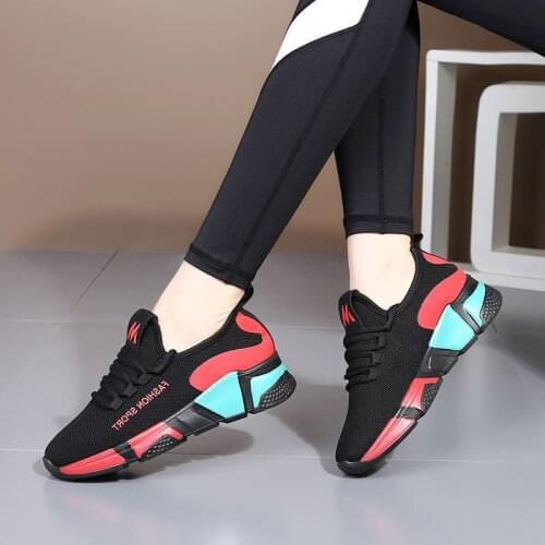 Womens dancing shoes, dancing shoes, sports dancing shoes, soft soles, mothers square dancing shoes in summer