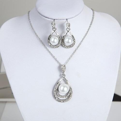 Fashion Ethnic Pearl Water Drop Jewelry Earings Chain Drop Necklace/Earrings Set 3 Pieces For Women Female Made In China 2021