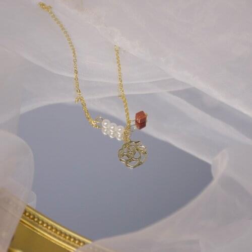 Romantic Rose Flower Noble Crystal Pearl Short Necklace Temperament Female Clavicle Chain Bridal Jewelry Lady Pendant