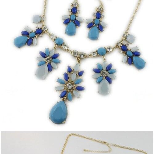 Blue Jewelry Flowers Necklace Set with Diamond Earrings