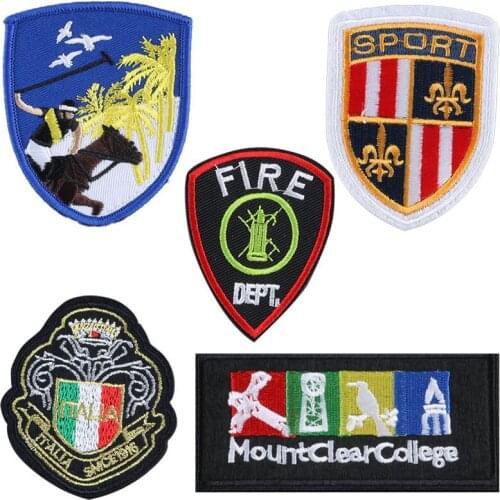 Summer Beach University European Royal Patch Badges Embroidered Applique Sewing Iron On Badge Clothes Garment Apparel Accessory