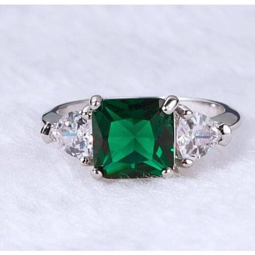 New hot sale emerald zircon princess ring transparent noble engagement party ladies ring fashion exquisite jewelry girlfriend