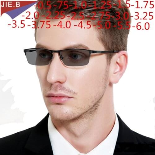 2020 new fashion mens titanium alloy business sun discoloration ladies finished myopia glasses -0.5 -0.75 -1.0 -1.25 to -6.0