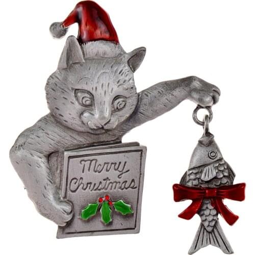 CINDY XIANG New Trend Cat With Christmas Hat Brooches Cute Enamel Animal Fish Brooch Pins Merry Christmas Jewelry Gifts New Year