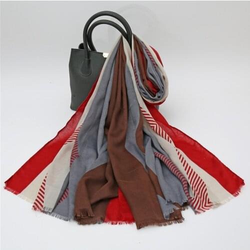 2019 Fashion Beautiful Geometric Scarf Shawls Cotton Viscose Geometry Fringe Foulard Scarves Wraps Hijab Wholesale 10pcs/LOT