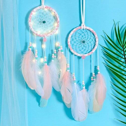 Luxury Flying Handmade Dream Catcher with Led Light Gifts Dreamcatcher Feather Pendant Creative Hollow Wind Chimes Wall Hanging