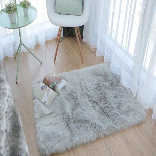 Home White Plush Carpet Imitation Wool Carpet Living Room Bedroom Bedside rug Carpet Mattress Shop Window Decoration mat tapetes