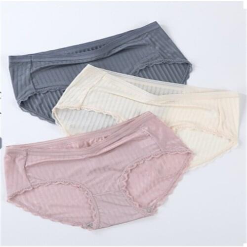 New ice silk striped panties new womens large size comfortable breathable sexy triangle panties 4PCS
