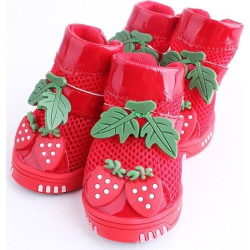 4Pcs/set Fashion Pet Dog Mesh Shoes Spring Autumn Puppy Cat Sneakers Strawberry Sport Shoes for Dogs Cats zapatos para perro