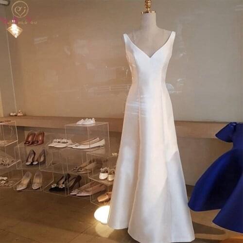 Simlpe V-Neck Satin Wedding Dresses Elegant A-Line White Ivory Sleeveless Beach Bridal Gowns Floor Length vestido de noiva 2019