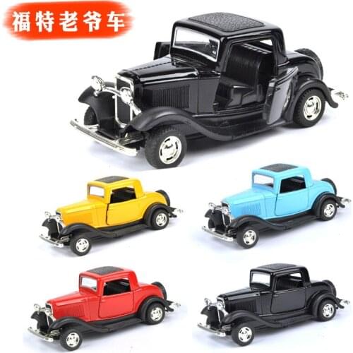 1:32 Alloy Classic Car Model Childrens Toy Car Ornaments Club Car Model Cake Bakery Wholesale Boys Like Exquisite Workmanship