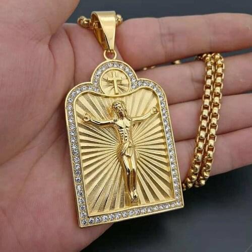 New Hip Hop Jewelry High Quality Alloy Gold Plated Jesus Cross Gold Plated Pendant Mens Fashion Necklace