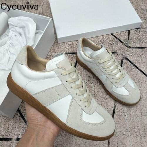 New Lace Up Flat Casual Shoes Men White Patchwork Sneakers Male Spring Outwear Runner Flat Shoes Men