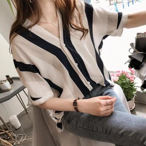 Plus Size M-4XL Casual Loose Striped Shirts Women Elegant V Neck Up Blouses Korean Style 2021 Female Office Ladies Tops Blusa