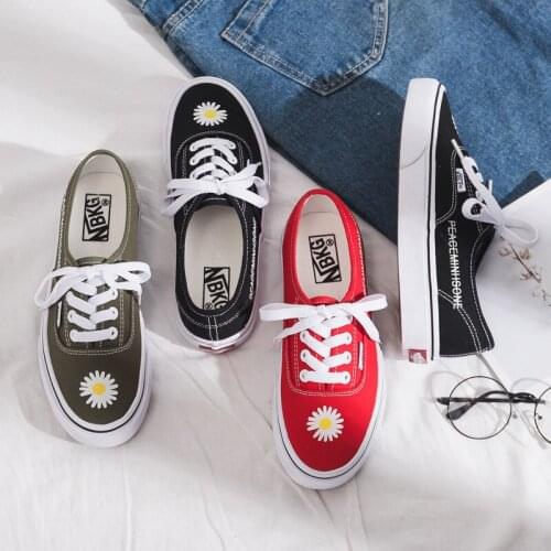 2020 Autumn New Little Daisy Canvas Shoes Womens Korean-style All-match Black Shoes Chic Casual Student Gumshoes Sneakers