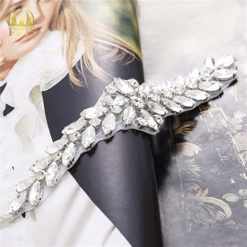 30pcs)Crystal Wedding Belt Pearl Bridal Belt Rhinestones Sash For Bridal Accessories Silver Gold and Rose Gold Applique