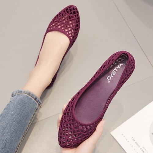 Cut Out solid flat jelly shoes women loafers woman slides rainproof pvc sandales cover heels sandalias hollow out candy sandals